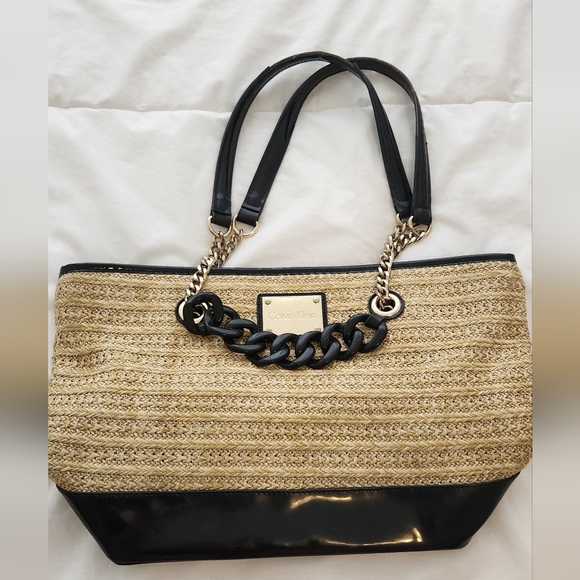 Calvin Klein Purse - Picture 12 of 14